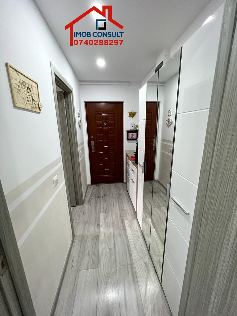 712ebf70-e2cb-4fae-98c8-12641622a2db