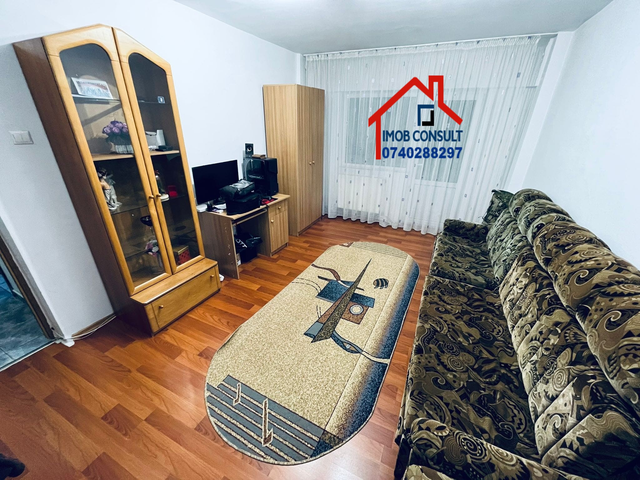 ef8319b0-a4de-44ff-a2e1-dbd5bd3b682c