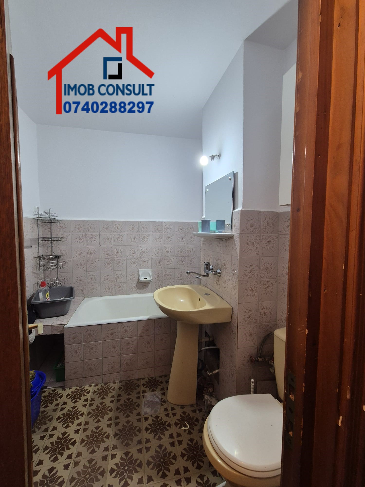 db518d79-0721-40e3-9dde-15de7d41e8d6