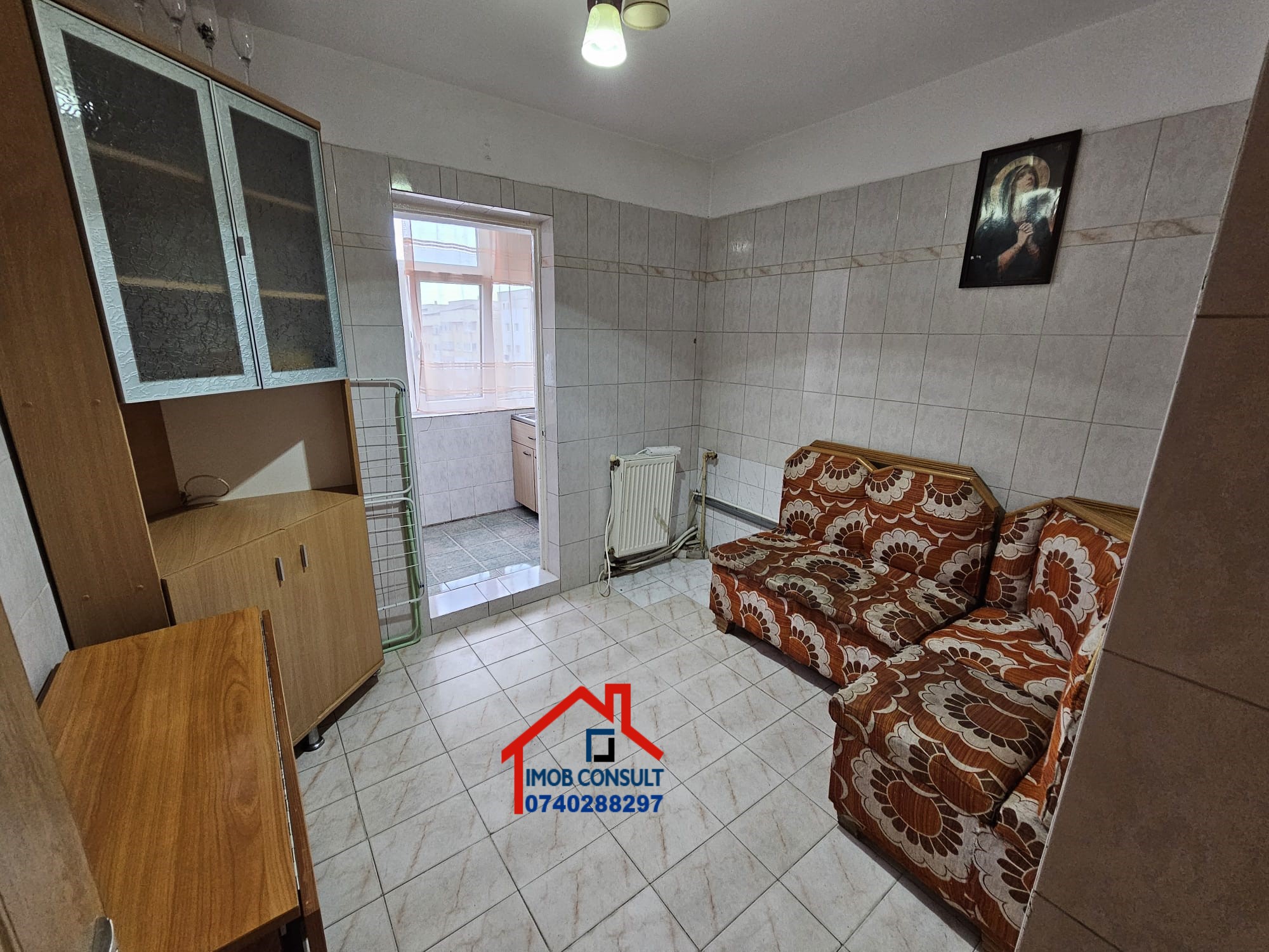 12d4cfde-9b49-43b4-aab8-c7df6eb8bb33-2