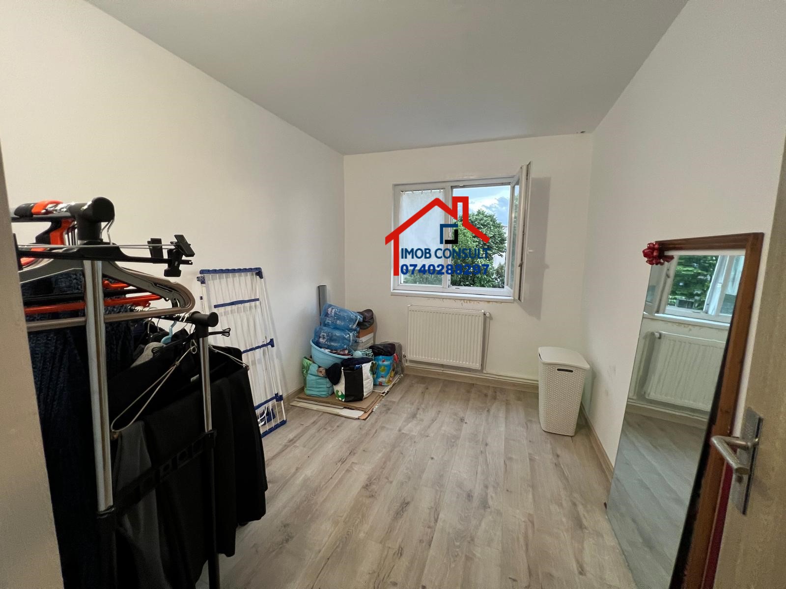 2fe913f0-efb4-41f7-8744-76e01e5767a4