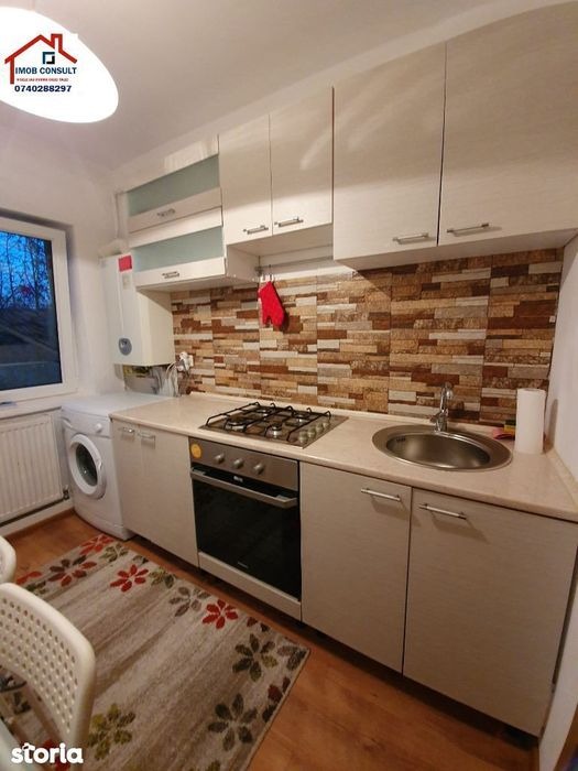 b29b2ab5-f667-4fba-abe6-53c40a9dbbb2